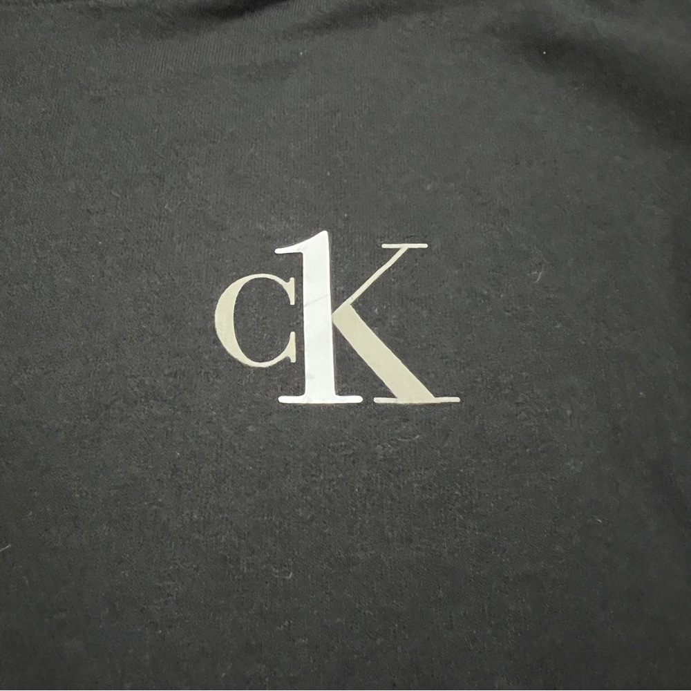 SOLD- Calvin Klein Cropped Black Hoodie Logo Size Small - Picture 5 of 10